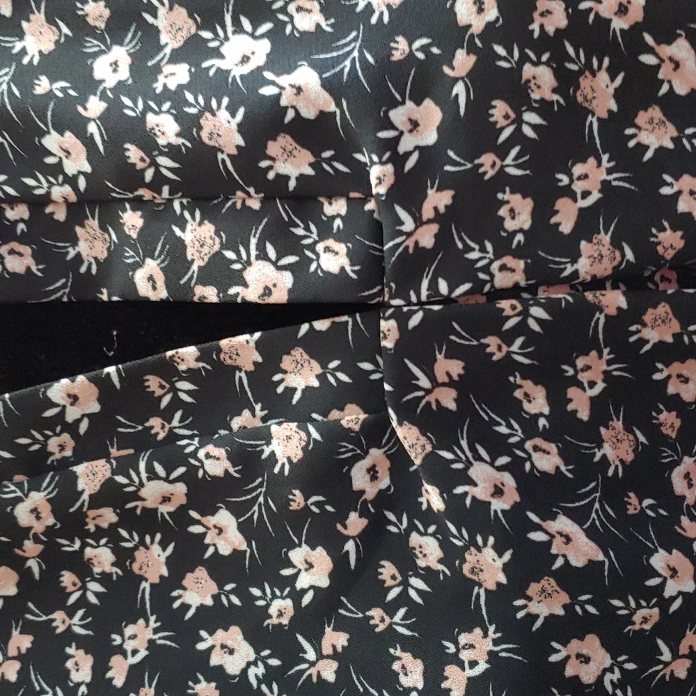 Shirt - Picture 4 of 5